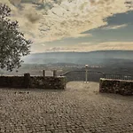 Semesterbostad Al Miradouro Do Outeiro